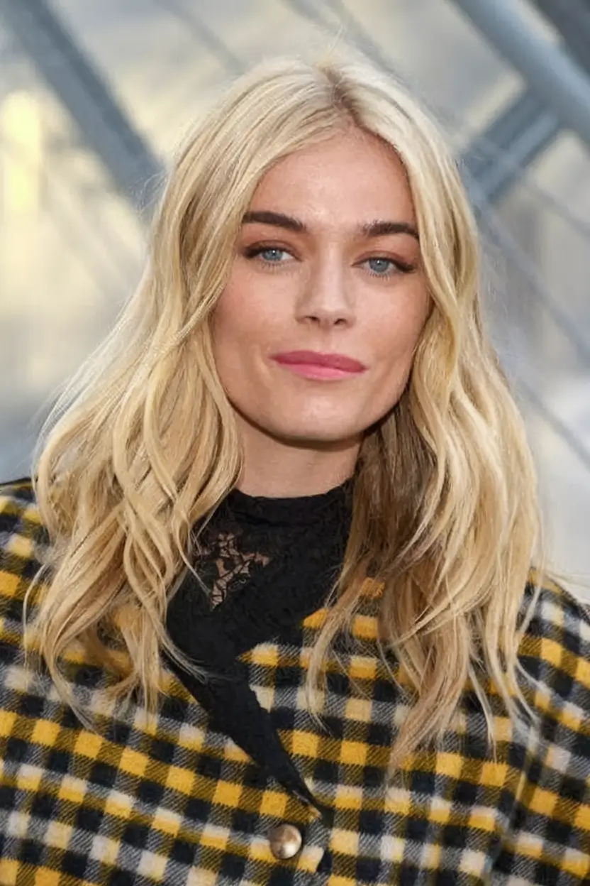 Fall Hair Color for Blondes Ideas 2025: 26 Stunning Looks from Caramel to Ashy Tones