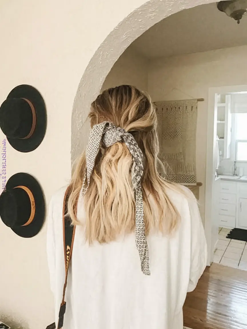 Fall Hairstyle for Medium Hair 2025: 27 Trendy Looks with Braids, Bows & Clips