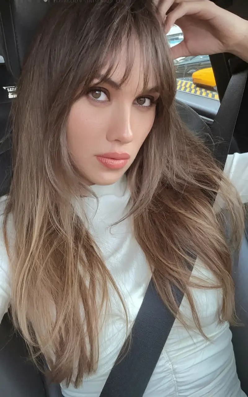 26 Gorgeous Fall Haircuts for Oval Faces to Try in 2025