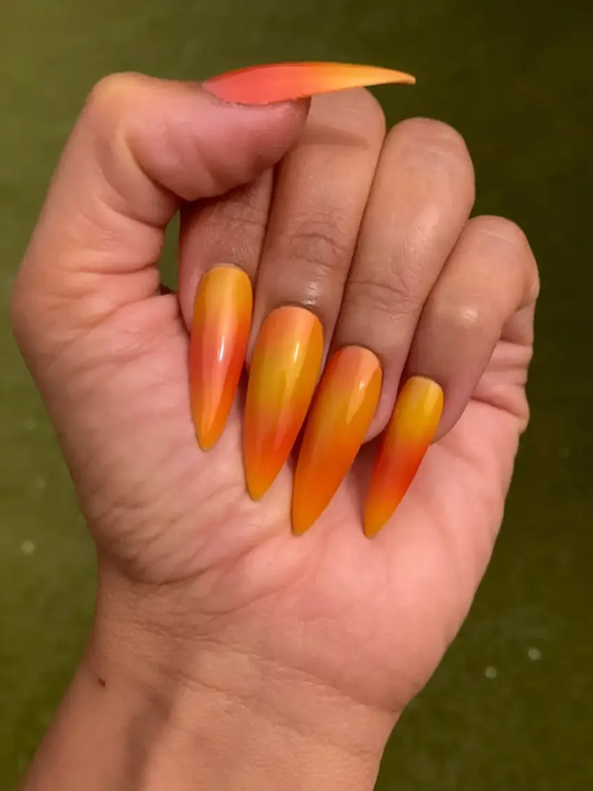 Fall Stiletto Nails 2025: Trendy Designs in Green, Orange, Matte & More