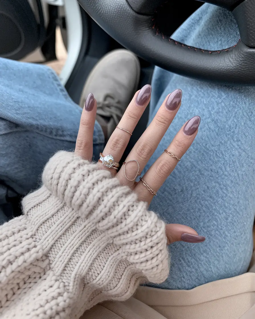 Autumn Nails Color 2025: Trendy Fall Shades and Manicure Ideas for Every Style