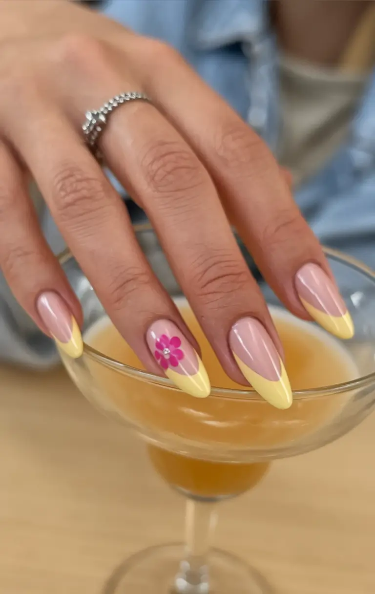 Autumn Nails Designs 2025: Fresh Ideas for Almond, Short & Coffin Styles
