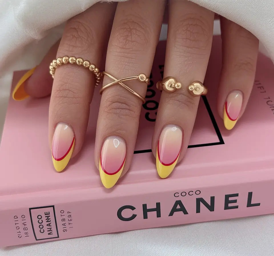 Autumn Nails Designs 2025: Fresh Ideas for Almond, Short & Coffin Styles