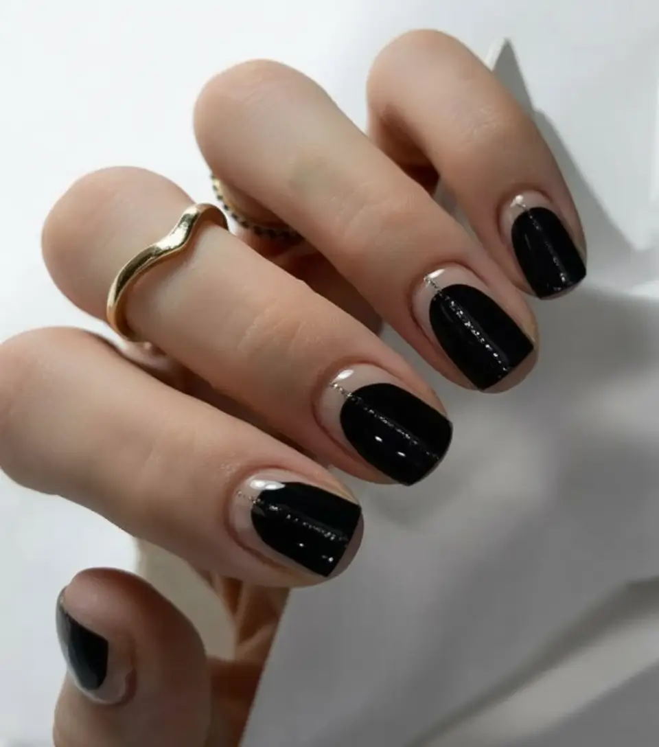 Black Fall Nails 2025: 27 Inspiring Designs for Almond, Square & Short Nails This Season