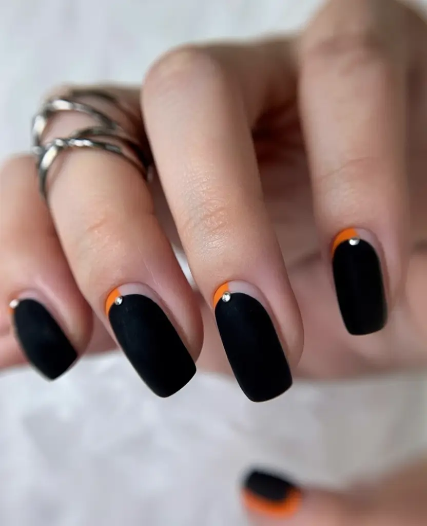 Black Fall Nails 2025: 27 Inspiring Designs for Almond, Square & Short Nails This Season