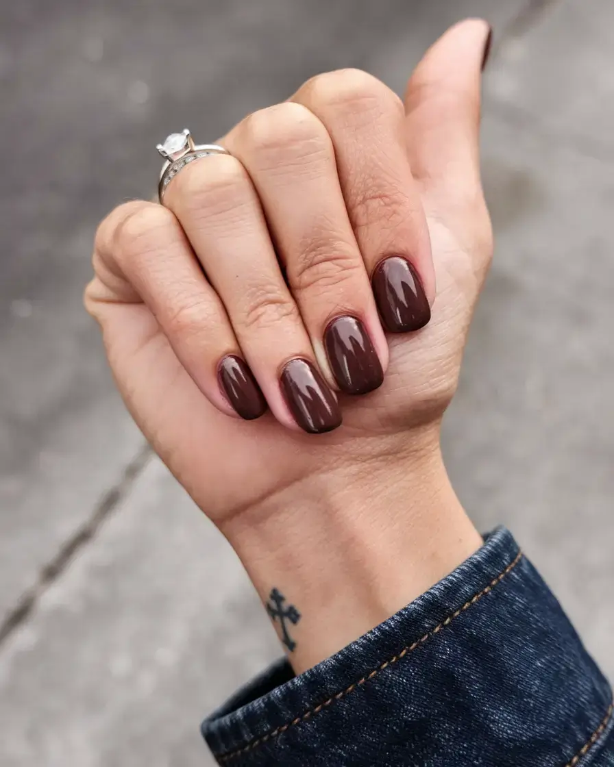 Fall 2025 Nail Color Ideas for Women Over 40: Chic & Timeless Manicure Trends