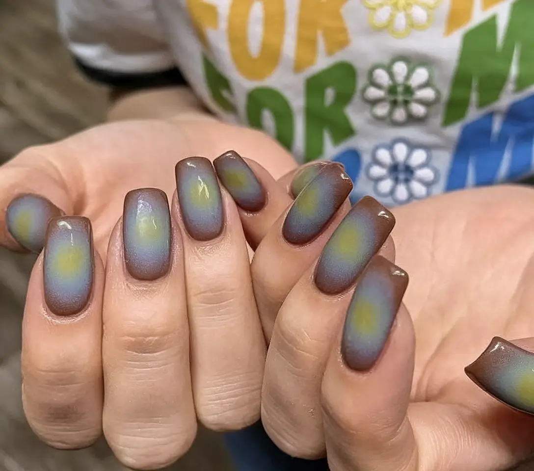 Fall 2025 Nail Trends: 28 Fresh Designs for Almond, Short, Square & Coffin Nails