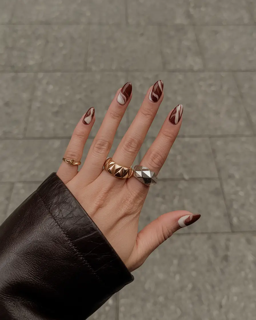 Fall Almond Nails 2025: 28+ Trendy Designs for Every Mood and Skin Tone