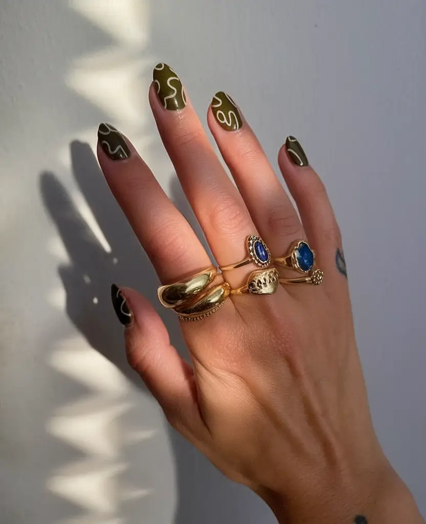 Fall Almond Nails 2025: 28+ Trendy Designs for Every Mood and Skin Tone