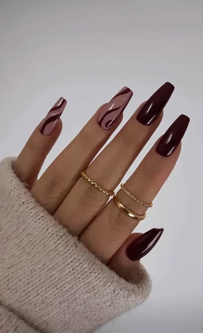Best Fall Coffin Nail Ideas 2025: Chic Colors, Shapes & Trends for the Season