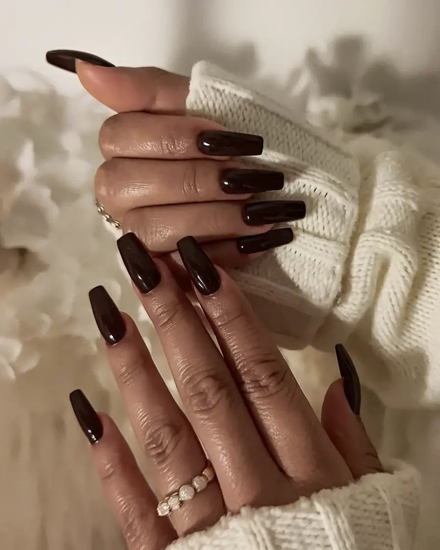 Best Fall Coffin Nail Ideas 2025: Chic Colors, Shapes & Trends for the Season