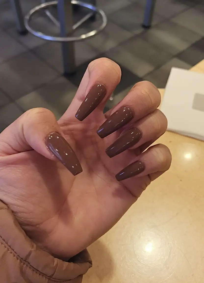 Best Fall Coffin Nail Ideas 2025: Chic Colors, Shapes & Trends for the Season