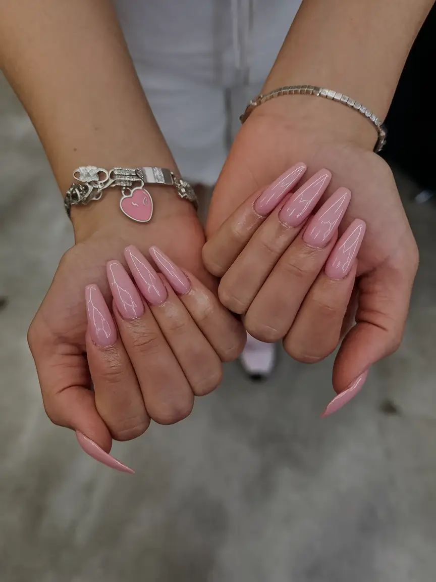 Fall Gel Nails Designs 2025: Trendy Autumn Colors and Stylish Ideas