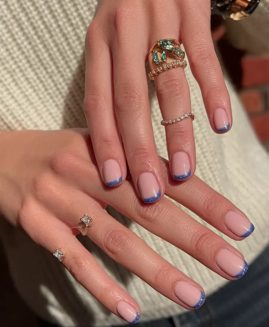 Fall Manicure Ideas 2025 – Almond, Chrome, French Tip & Short Nail Designs for Autumn