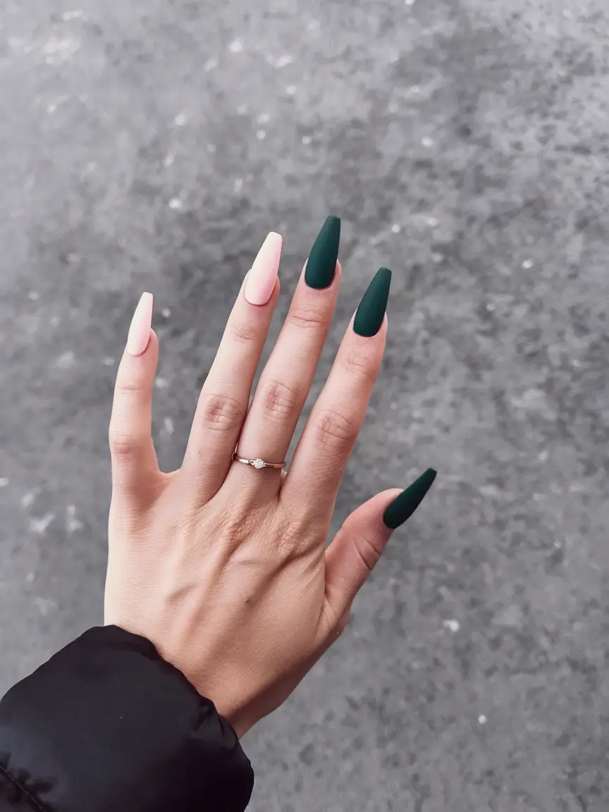 Fall Nail Colors for Fair Skin 2025: Trendy Shades and Elegant Ideas