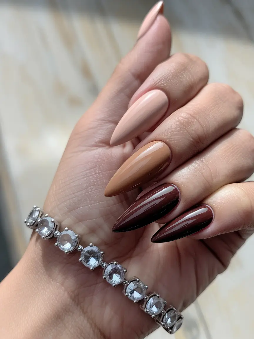 Fall Nail Colors for Fair Skin 2025: Trendy Shades and Elegant Ideas