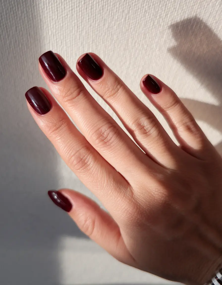 Fall Nail Colors for Fair Skin 2025: Trendy Shades and Elegant Ideas