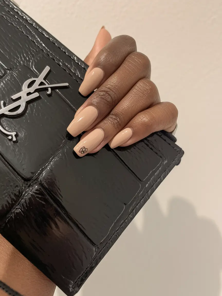 Fall Nail Colors for Medium Skin 2025: Chic Shades to Try This Season