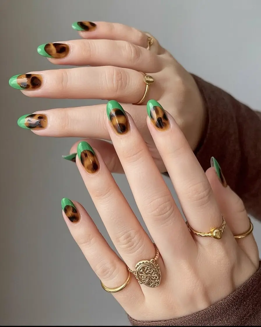 Fall Nail Designs 2025: Trendy, Chic & Seasonal Ideas for Every Style