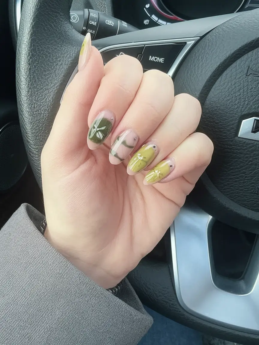 Fall Nails Oval Shape 2025: 27 Trendy Designs for a Cozy, Stylish Season