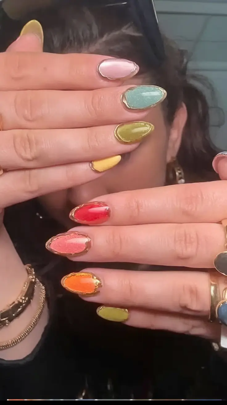Fall Nails Oval Shape 2025: 27 Trendy Designs for a Cozy, Stylish Season
