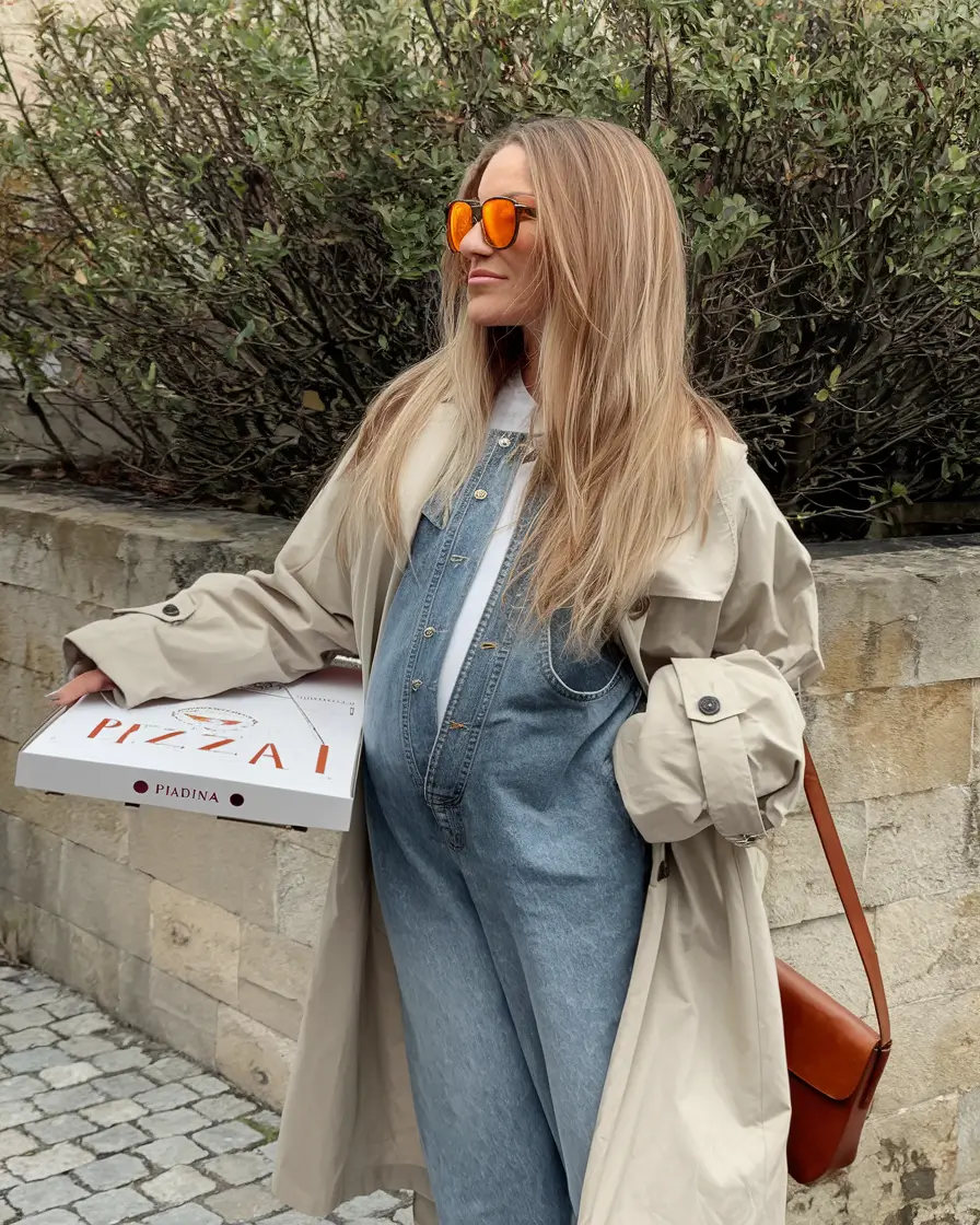Fall Outfits for Pregnant Women 2025: Stylish, Comfortable & Trendy Looks