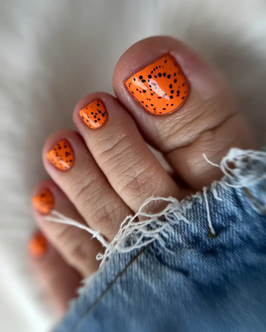 Fall Toe Nail Designs Ideas 2025: Stylish & Simple Pedicure Art Trends for Autumn