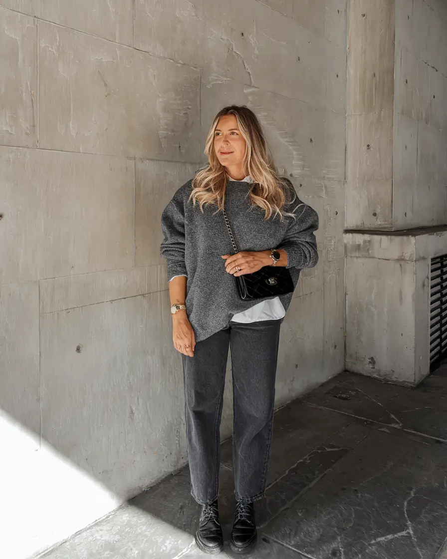 29 Stylish Midsize Fall Outfits Ideas for 2025 You’ll Want to Copy