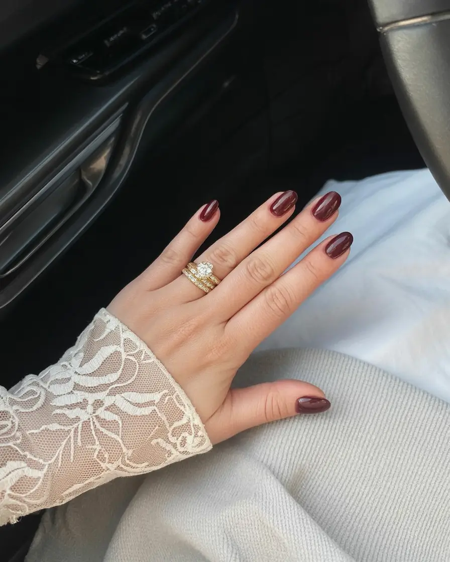 Brown Fall Nails 2025: Stylish Designs, Shapes & Ideas for Cozy Season