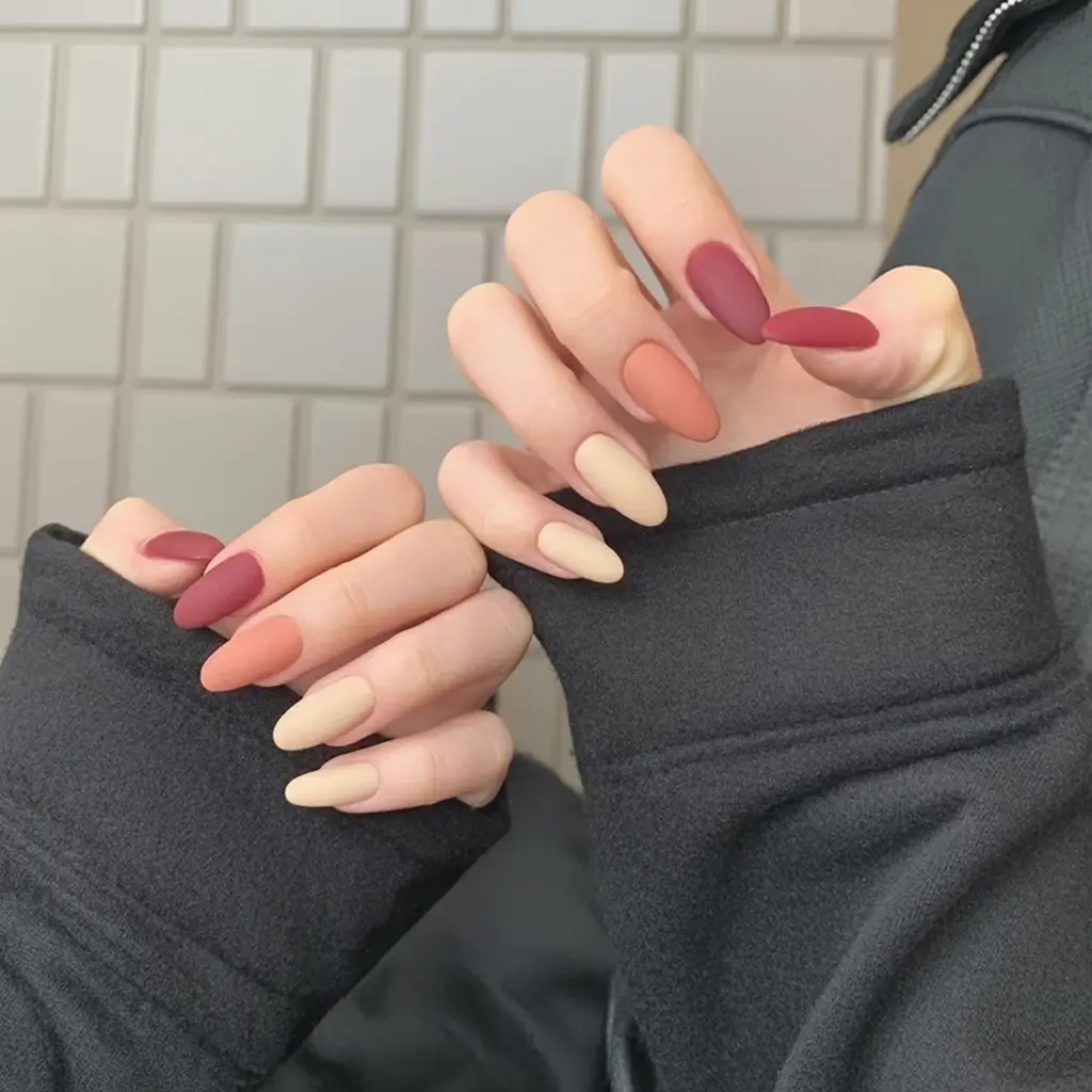 Fall Matte Nails 2025: Cozy Autumn Colors and Trendy Design Ideas