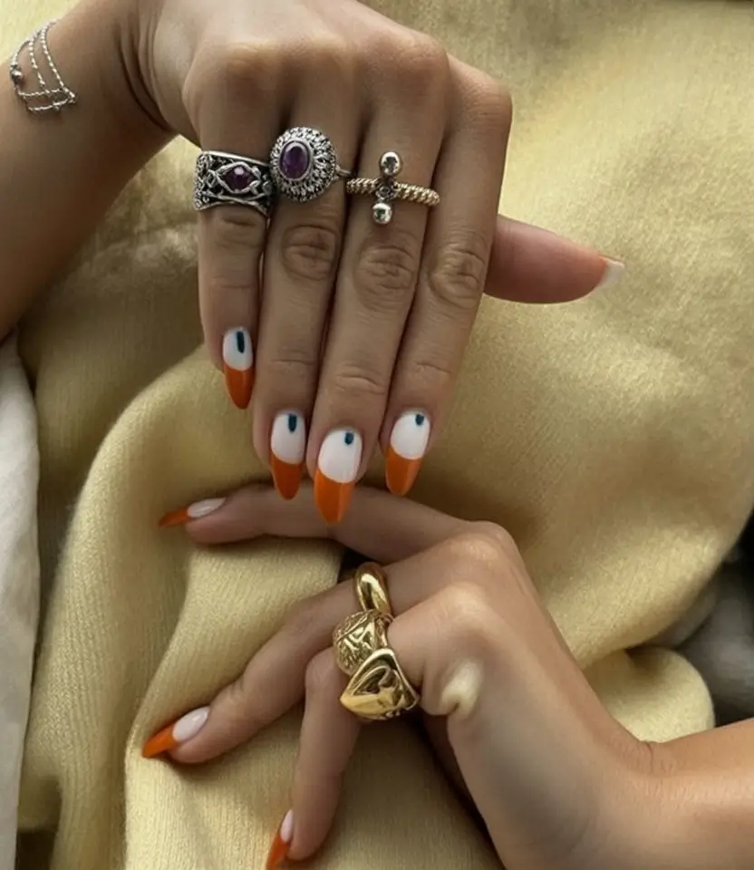 Fall Nails 2025 Color Trends: Stunning Almond, Short & Red Designs for Autumn