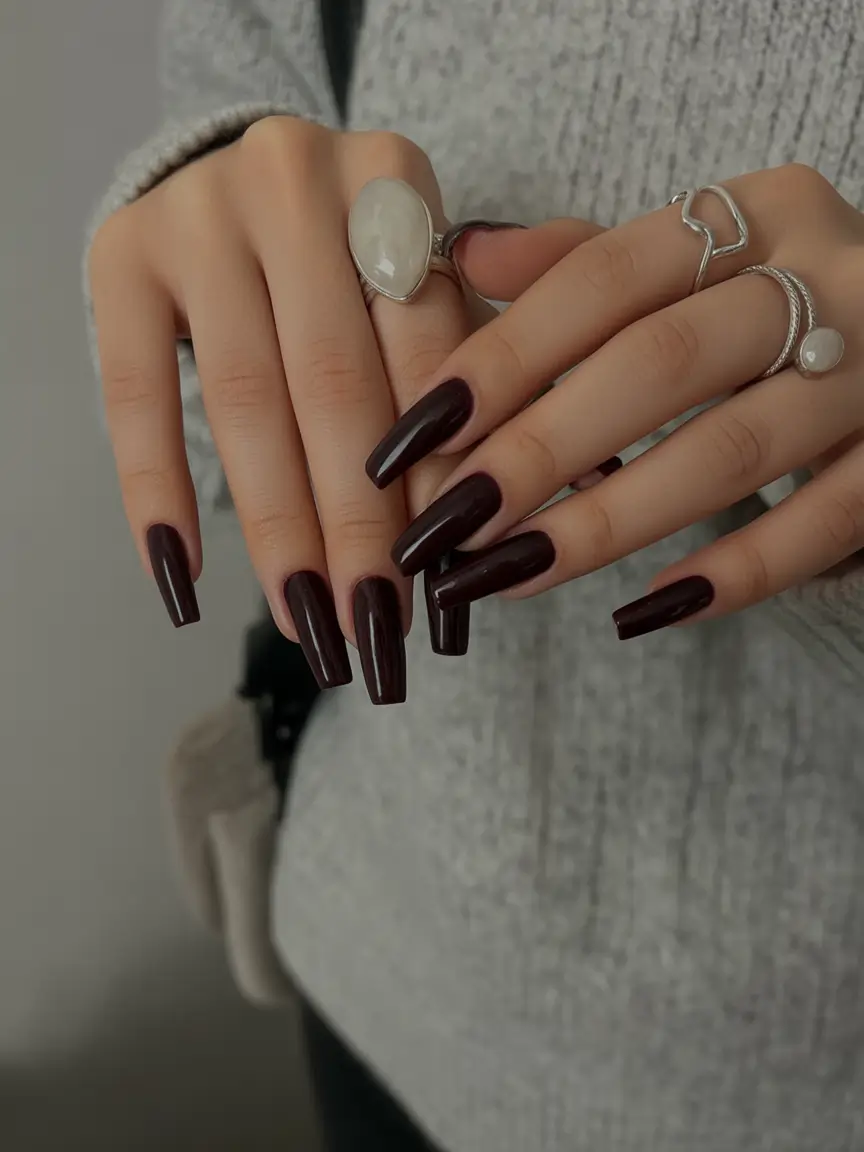 Long Fall Nails Trends 2025 – Acrylic, Almond & Coffin Ideas