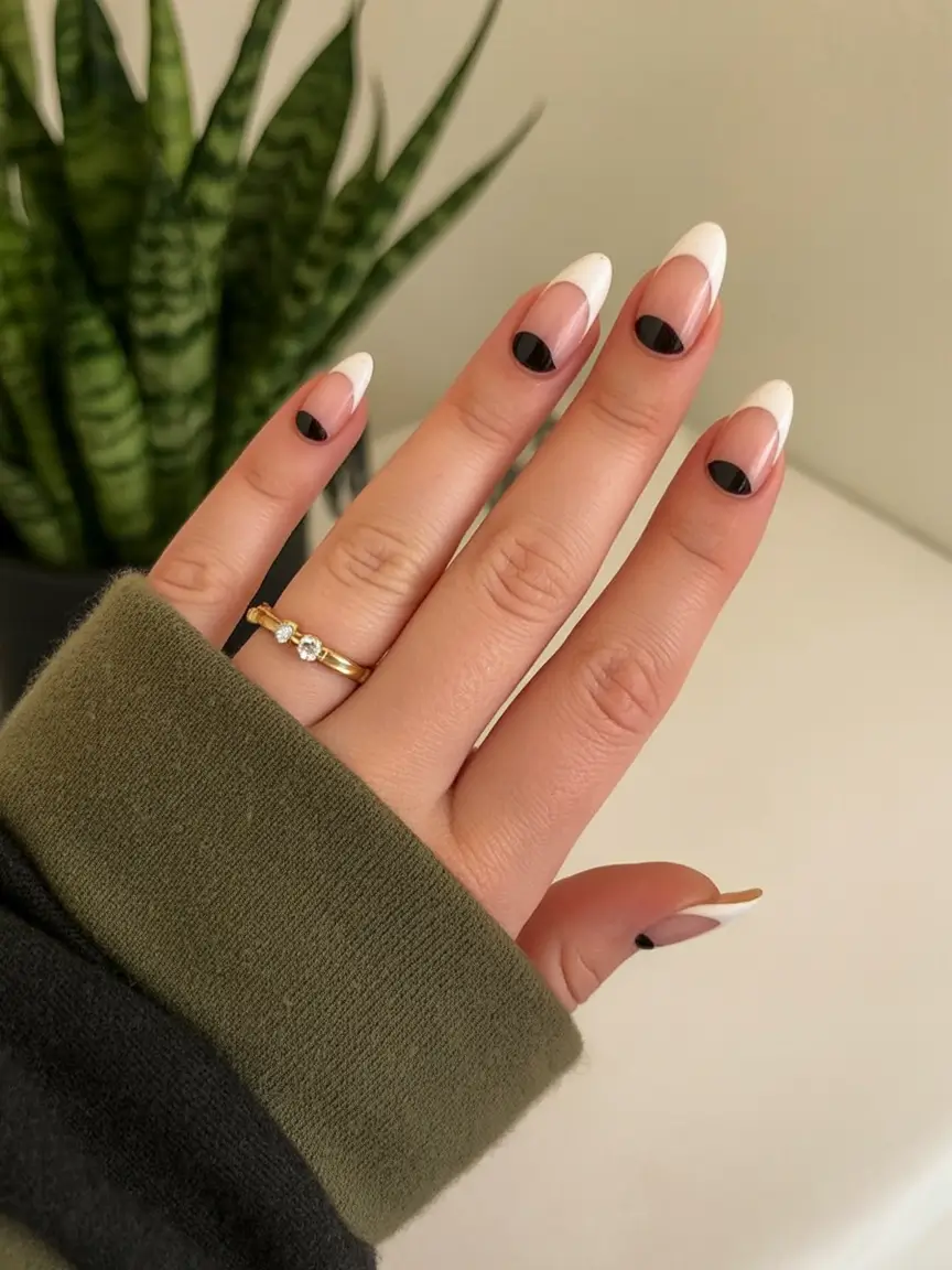 Neutral Fall Nails 2025: 27 Chic Ideas from Almond to Acrylic for Cozy Season