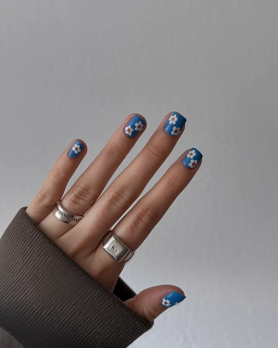 October 2025 Nail Colors Ideas: Best Shades and Manicure Trends for Fall