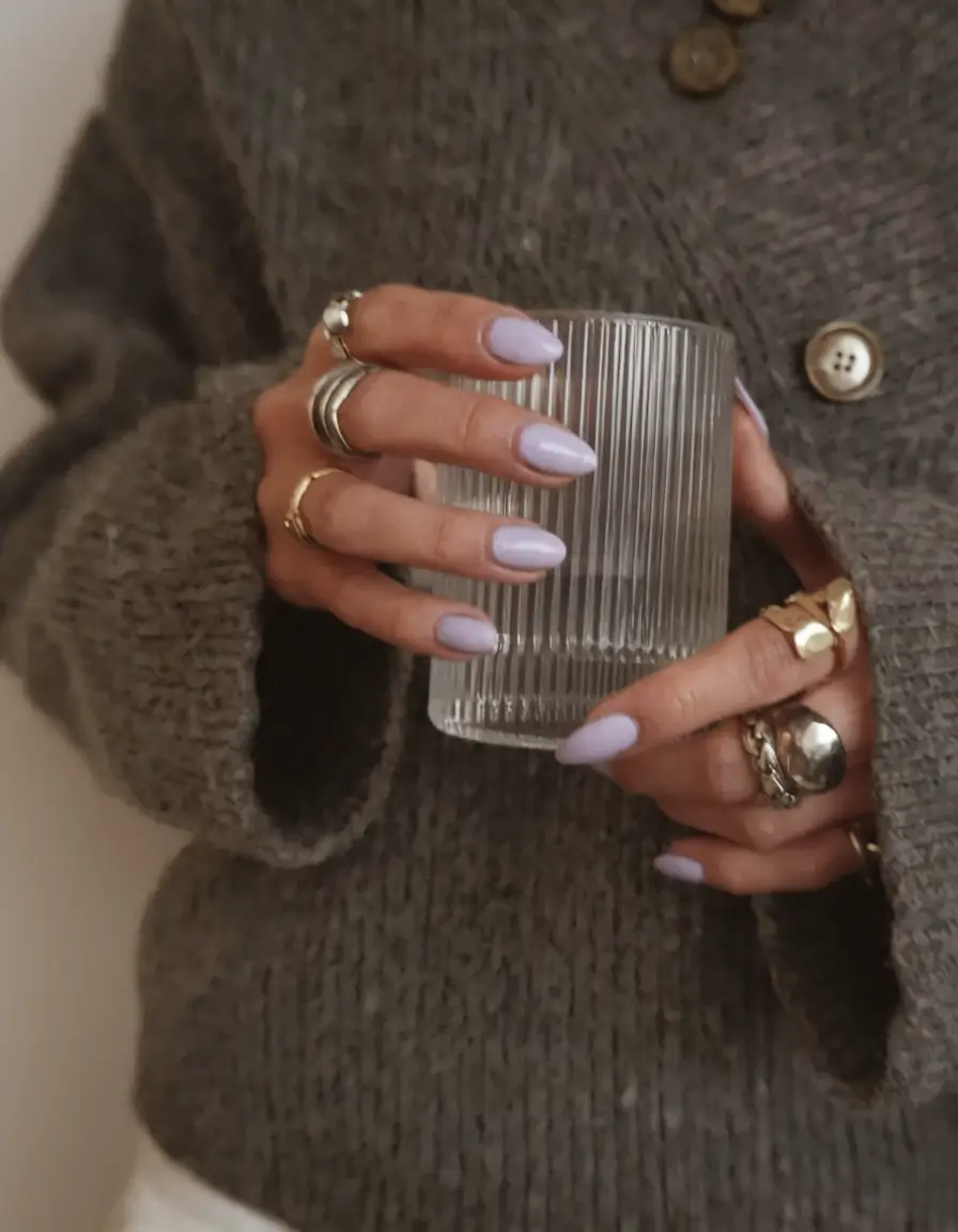 October 2025 Nail Colors Ideas: Best Shades and Manicure Trends for Fall