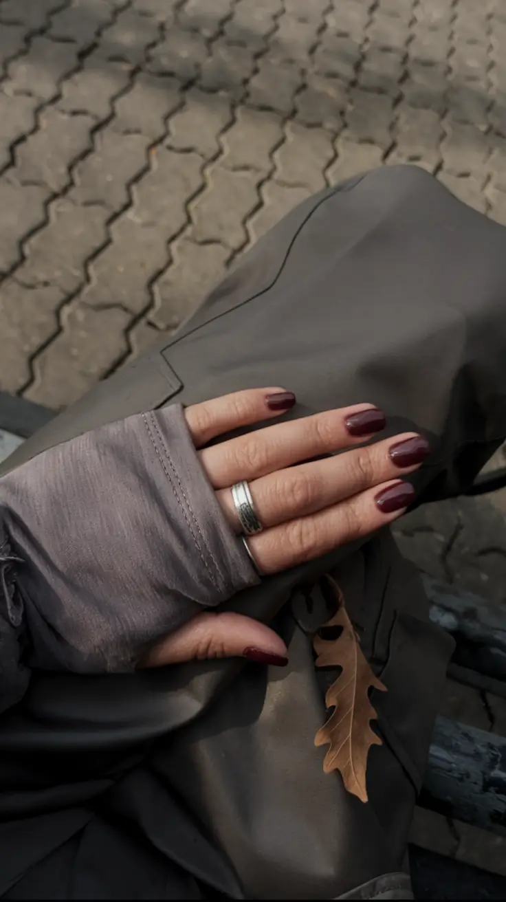 October 2025 Nail Colors Ideas: Best Shades and Manicure Trends for Fall