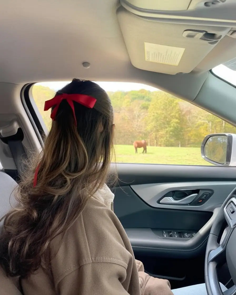 Cute Winter Hairstyles 2025–2026 Inspiration: Cozy, Effortless & Totally Pinterest-Ready Looks