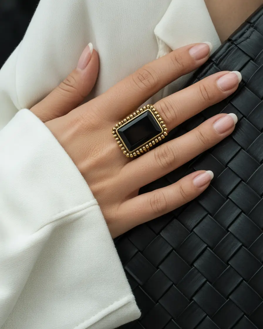 November Nails Colour Ideas 2025: Trendy Shades and Designs for the Season