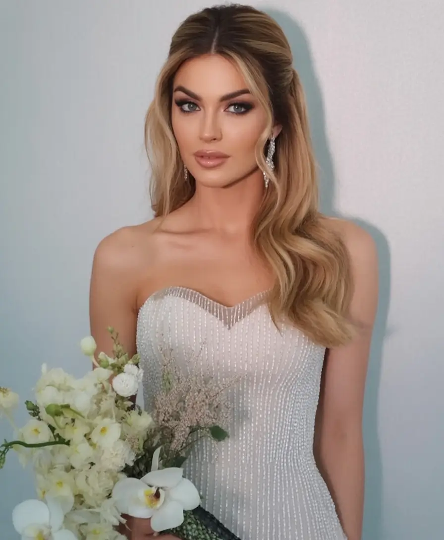 Elegant Wedding Hairstyles 2026: Modern Romance and Timeless Bridal Beauty