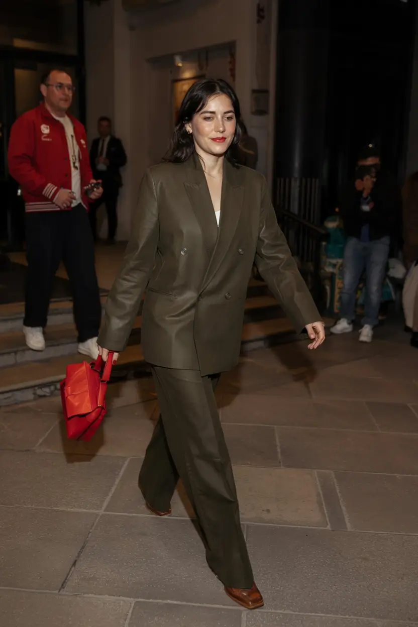 Formal Outfits for Women Inspiration 2026: Classy, Confident & Effortlessly Chic Looks