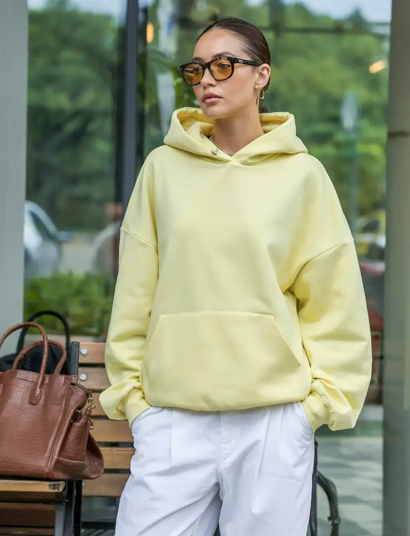 Trendy Hoodie Outfits 2026: Fresh & Cute Styles for Every Season