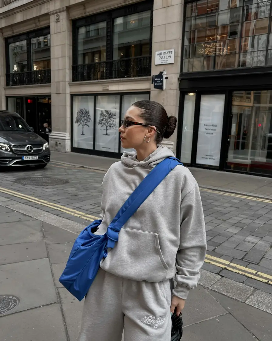 Trendy Hoodie Outfits 2026: Fresh & Cute Styles for Every Season