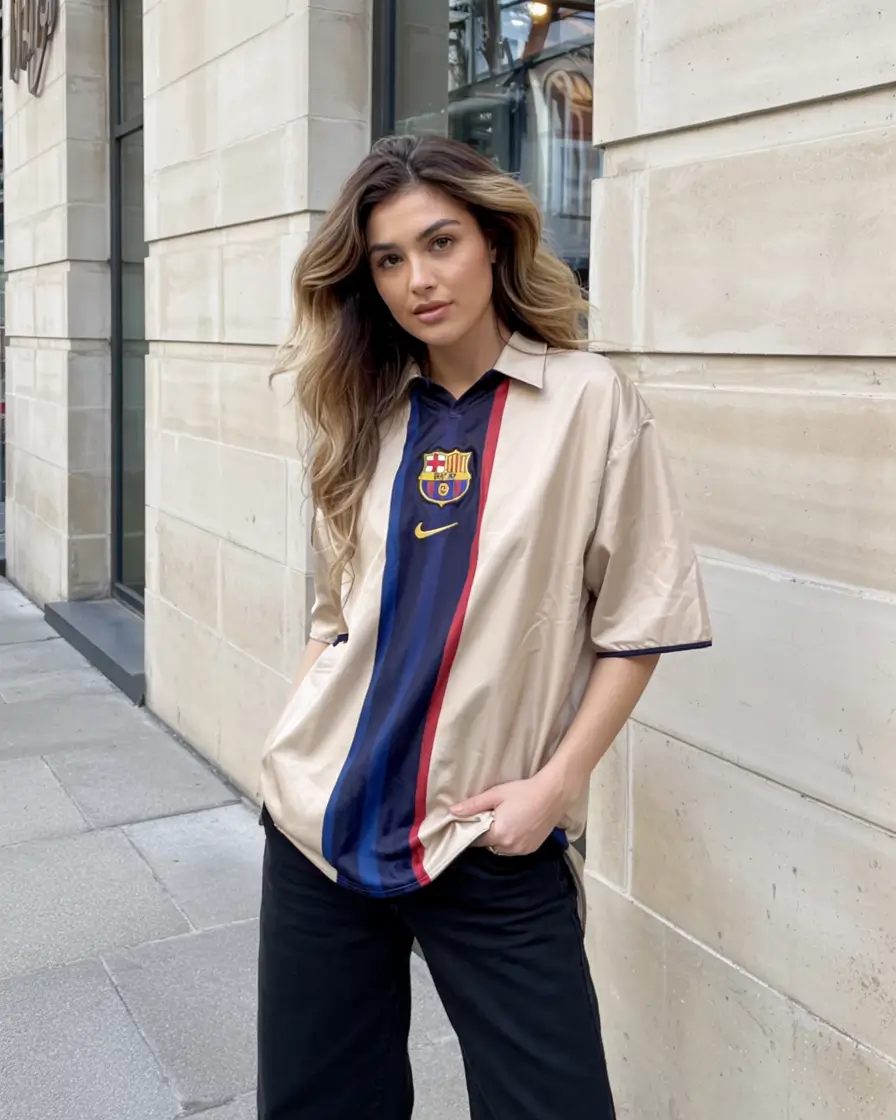 Y2K Outfits for Women 2026: Street Styles and Aesthetic Looks That Define the New Era